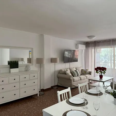 Tibi - Centro De Apartamento
