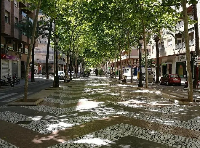 Tibi - Centro De *